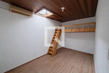 Quarto 2 de casa à venda com 3 quartos, 209m² em Jardim Roberto, Osasco