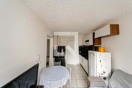 Sala e Cozinha de apartamento à venda com 2 quartos, 32m² em Vila Graciosa, São Paulo