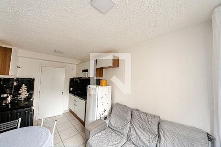Sala e Cozinha de apartamento à venda com 2 quartos, 32m² em Vila Graciosa, São Paulo