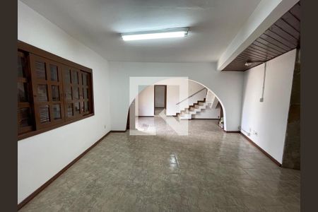 Casa para alugar com 4 quartos, 180m² em São Miguel, São Leopoldo