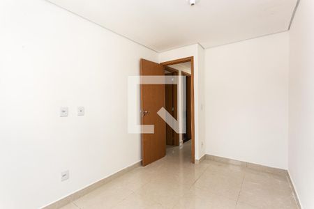 Quarto 1 de apartamento para alugar com 2 quartos, 48m² em Vila Centenario, São Paulo