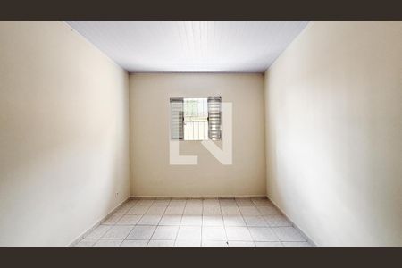 Quarto de casa para alugar com 1 quarto, 60m² em Parque Peruche, São Paulo
