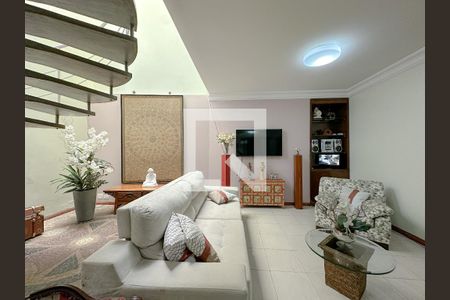 Sala de casa para alugar com 3 quartos, 399m² em Barra Funda, São Paulo