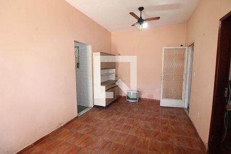 Sala de casa para alugar com 2 quartos, 80m² em Vicente de Carvalho, Rio de Janeiro