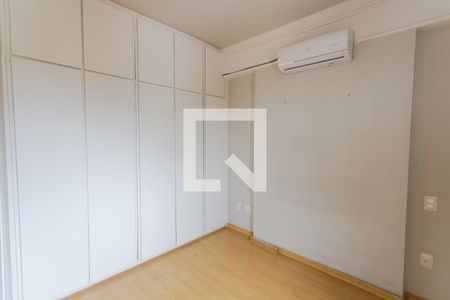 Suíte de apartamento para alugar com 3 quartos, 88m² em Santa Tereza, Belo Horizonte