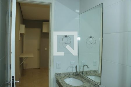 Casa para alugar com 1 quarto, 35m² em Jardim Santo Antonio, Embu das Artes