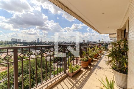 Varanda de apartamento à venda com 4 quartos, 226m² em Consolação, São Paulo
