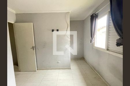 Quarto 1 de casa de condomínio para alugar com 2 quartos, 52m² em Recanto Arco Verde, Cotia