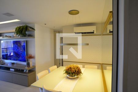 Sala de apartamento à venda com 4 quartos, 169m² em Barra da Tijuca, Rio de Janeiro