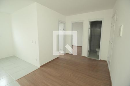 Sala de apartamento para alugar com 2 quartos, 40m² em Parque das Nações, Santo André