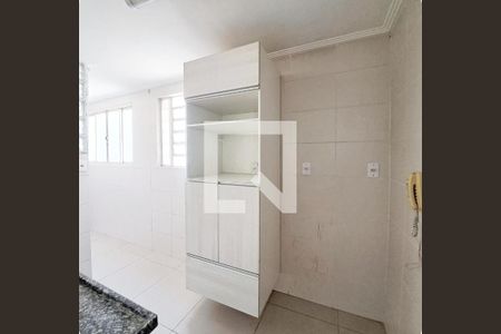 Cozinha de apartamento para alugar com 2 quartos, 46m² em São Pedro, Osasco