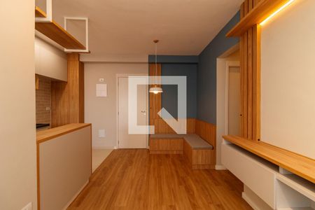 Sala de apartamento para alugar com 2 quartos, 48m² em Vila Mazzei, São Paulo