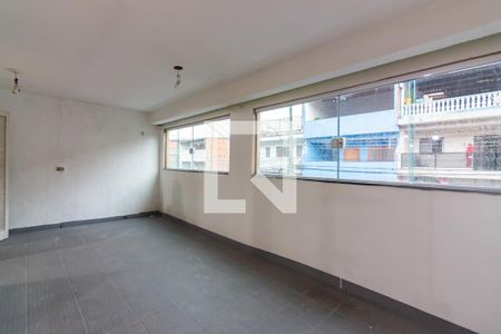 Comodo  de casa para alugar com 1 quarto, 60m² em Jardim Primeiro de Maio (chacara Fazendinha), Osasco