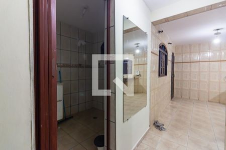 Hall de Entrada de casa para alugar com 1 quarto, 60m² em Jardim Primeiro de Maio (chacara Fazendinha), Osasco