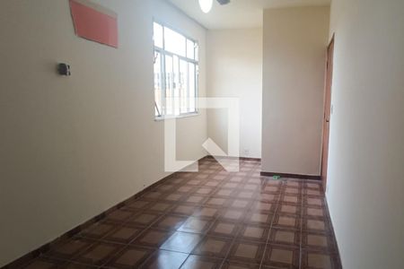 Quarto de casa para alugar com 2 quartos, 85m² em Parque Pauliceia, Duque de Caxias
