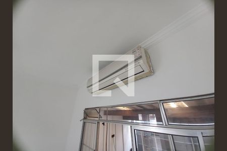 Casa à venda com 2 quartos, 230m² em Chácara Agrindus, Taboão da Serra