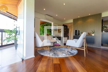 Sala de apartamento à venda com 3 quartos, 200m² em Tatuapé, São Paulo