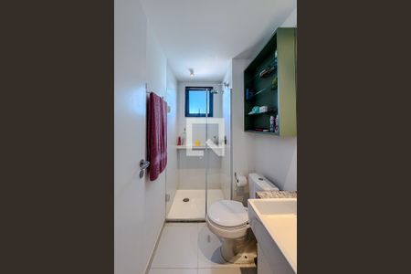 Banheiro de kitnet/studio à venda com 1 quarto, 21m² em Vila Mariana, São Paulo