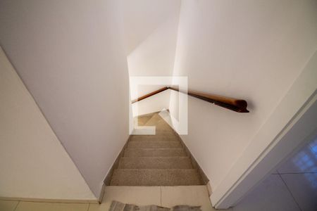 Escada de casa para alugar com 3 quartos, 120m² em Santo Amaro, São Paulo