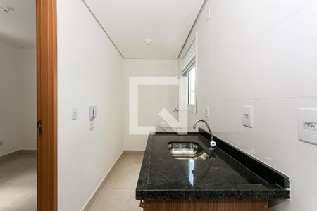 Cozinha de apartamento para alugar com 2 quartos, 45m² em Vila Centenario, São Paulo