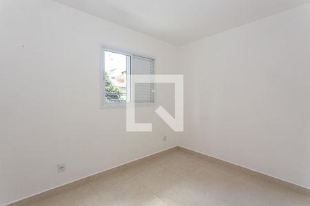 Quarto 1 de apartamento para alugar com 2 quartos, 45m² em Vila Centenario, São Paulo