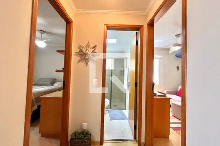 Corredor de apartamento para alugar com 2 quartos, 73m² em Vila da Saúde, São Paulo