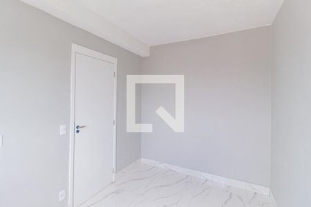 Quarto 2 de apartamento para alugar com 2 quartos, 41m² em Vila Sul Americana, Carapicuíba