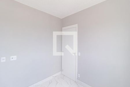 Quarto 1 de apartamento para alugar com 2 quartos, 41m² em Vila Sul Americana, Carapicuíba