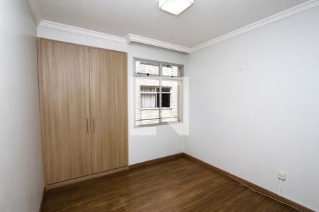 Quarto 1 de apartamento para alugar com 4 quartos, 197m² em Coração Eucarístico, Belo Horizonte