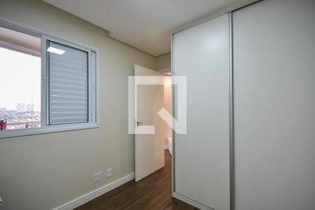 Quarto 1 de apartamento à venda com 2 quartos, 52m² em Jardim Monte Alegre, Taboão da Serra