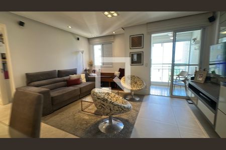 Sala de apartamento à venda com 2 quartos, 74m² em Jardim Tupanci, Barueri