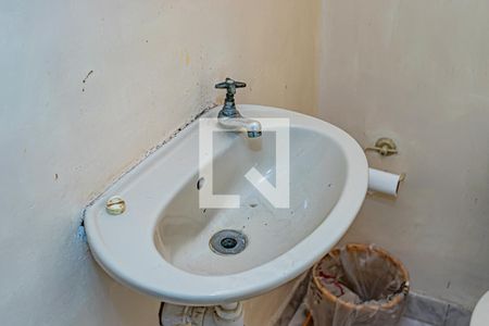 Lavabo de casa à venda com 2 quartos, 120m² em Parque Sao Domingos, São Paulo