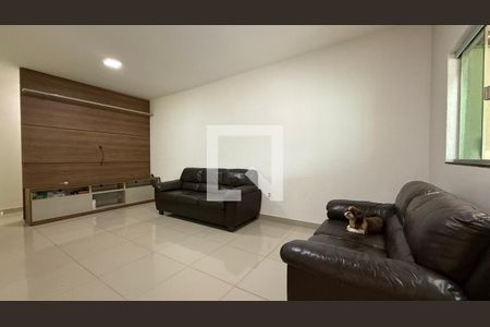 Sala TV de casa para alugar com 5 quartos, 250m² em Recanto das Emas, Brasília