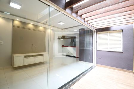 Varanda gourmet de apartamento para alugar com 2 quartos, 80m² em Santa Mônica, Uberlândia