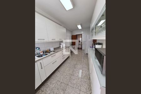 Apartamento para alugar com 3 quartos, 145m² em Aclimação, São Paulo