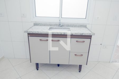 Sala/Cozinha de apartamento para alugar com 2 quartos, 38m² em Jardim Ocara, Santo André