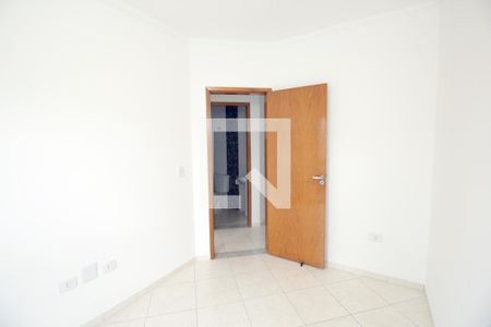 Quarto 1 de apartamento para alugar com 2 quartos, 38m² em Jardim Ocara, Santo André