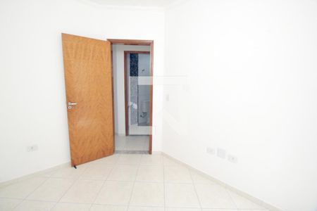 Quarto 1 de apartamento para alugar com 2 quartos, 38m² em Jardim Ocara, Santo André