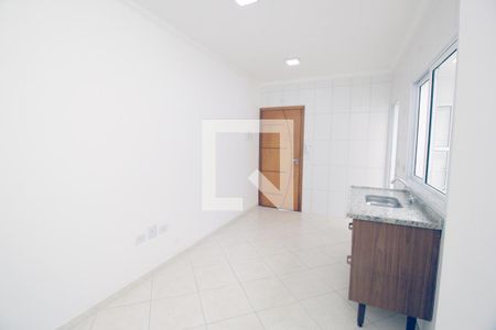 Sala/Cozinha de apartamento para alugar com 2 quartos, 38m² em Jardim Ocara, Santo André
