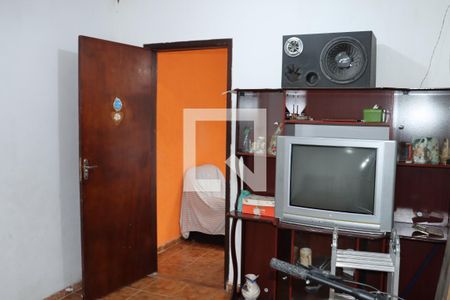 Casa para alugar com 2 quartos, 100m² em Jardim Santa Rosa, Embu das Artes