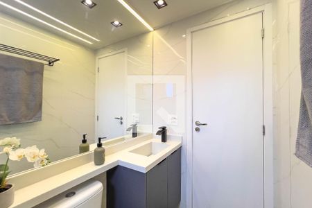 Banheiro de kitnet/studio para alugar com 1 quarto, 25m² em Vila Mariana, São Paulo