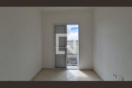 Quarto de apartamento para alugar com 2 quartos, 69m² em Jardim Ocara, Santo André
