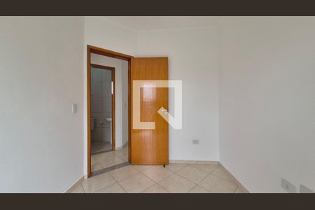 Quarto de apartamento para alugar com 2 quartos, 69m² em Jardim Ocara, Santo André