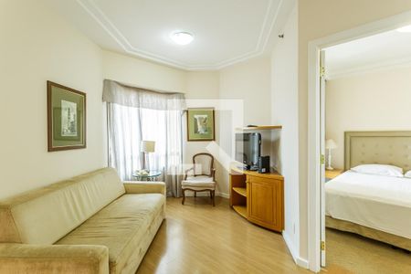 Sala de apartamento para alugar com 3 quartos, 80m² em Vila Nova Conceição, São Paulo