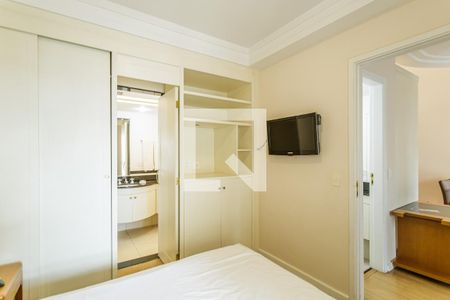 Suíte 1 de apartamento para alugar com 3 quartos, 80m² em Vila Nova Conceição, São Paulo