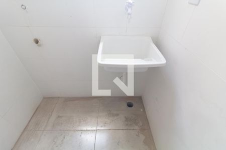 Sala/Cozinha de apartamento para alugar com 2 quartos, 40m² em Vila Jacuí, São Paulo
