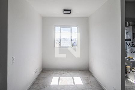 sala_3 de apartamento para alugar com 2 quartos, 38m² em Vila Vermelha, São Paulo