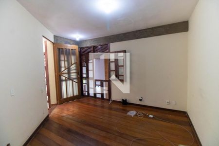 Hall de casa à venda com 4 quartos, 1100m² em Vila Progresso, Niterói