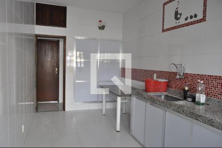 Casa à venda com 3 quartos, 500m² em Encantado, Rio de Janeiro