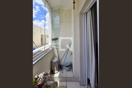 Sacada de apartamento à venda com 2 quartos, 50m² em Baeta Neves, São Bernardo do Campo